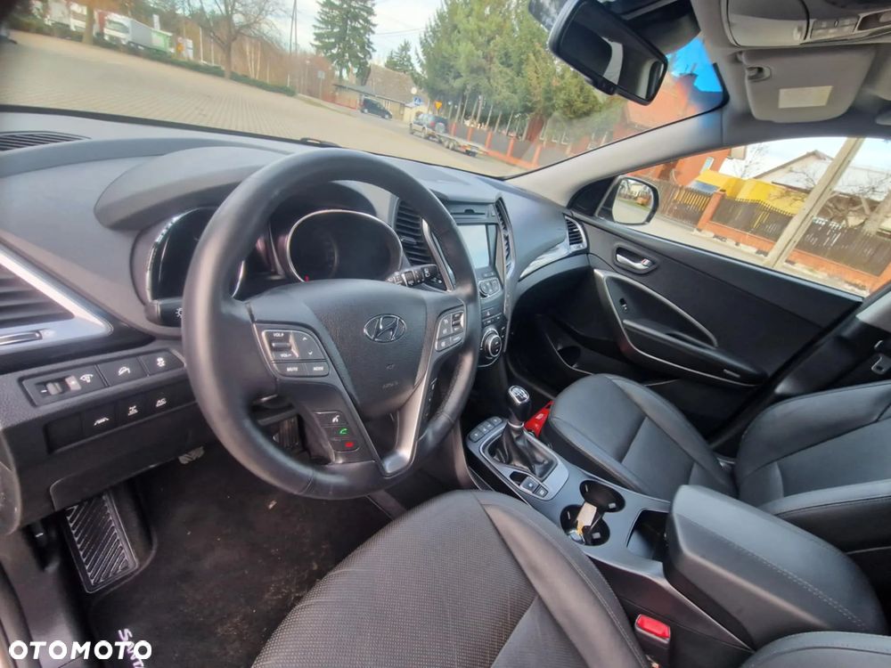 Hyundai Santa Fe 2.0 CRDI 2WD Premium - 9