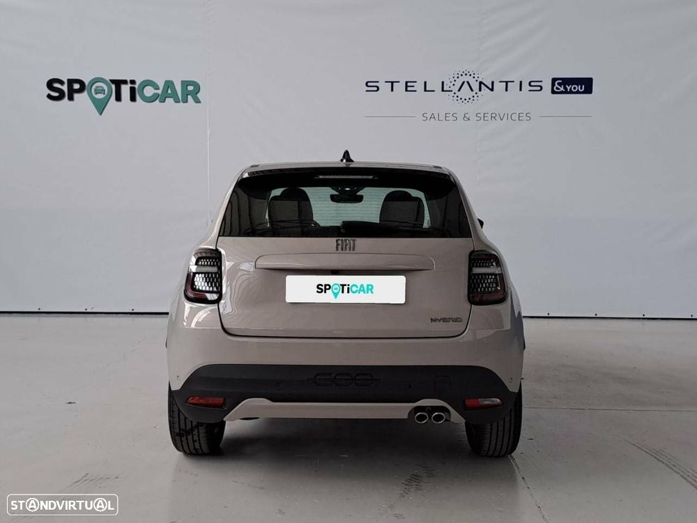 Fiat 600 1.2 Hybrid - 7
