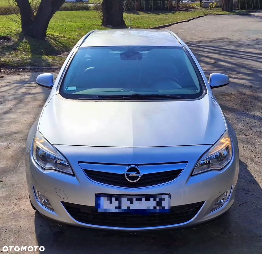 Opel Astra 1.4 T Cosmo - 2