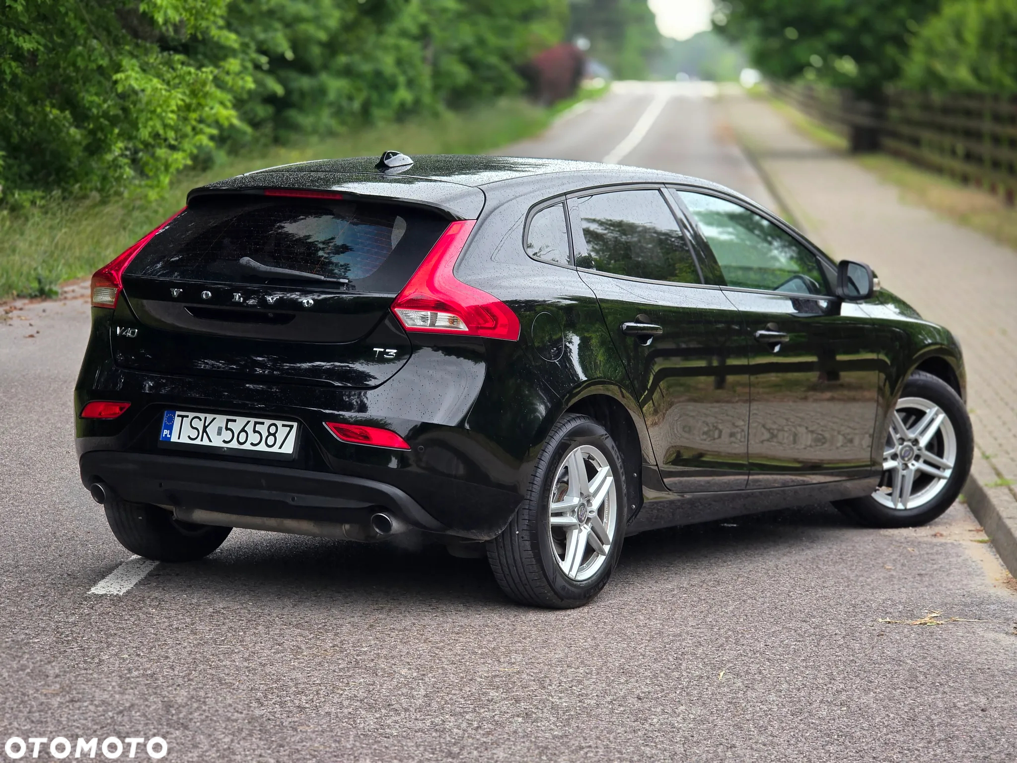 Volvo V40 T3 Momentum - 4