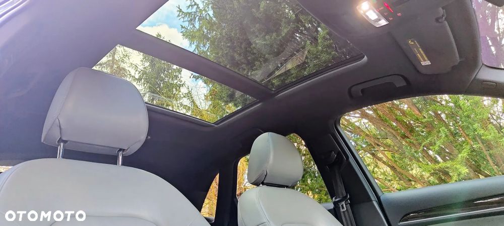 Audi Q3 2.0 TFSI Quattro S tronic design - 17