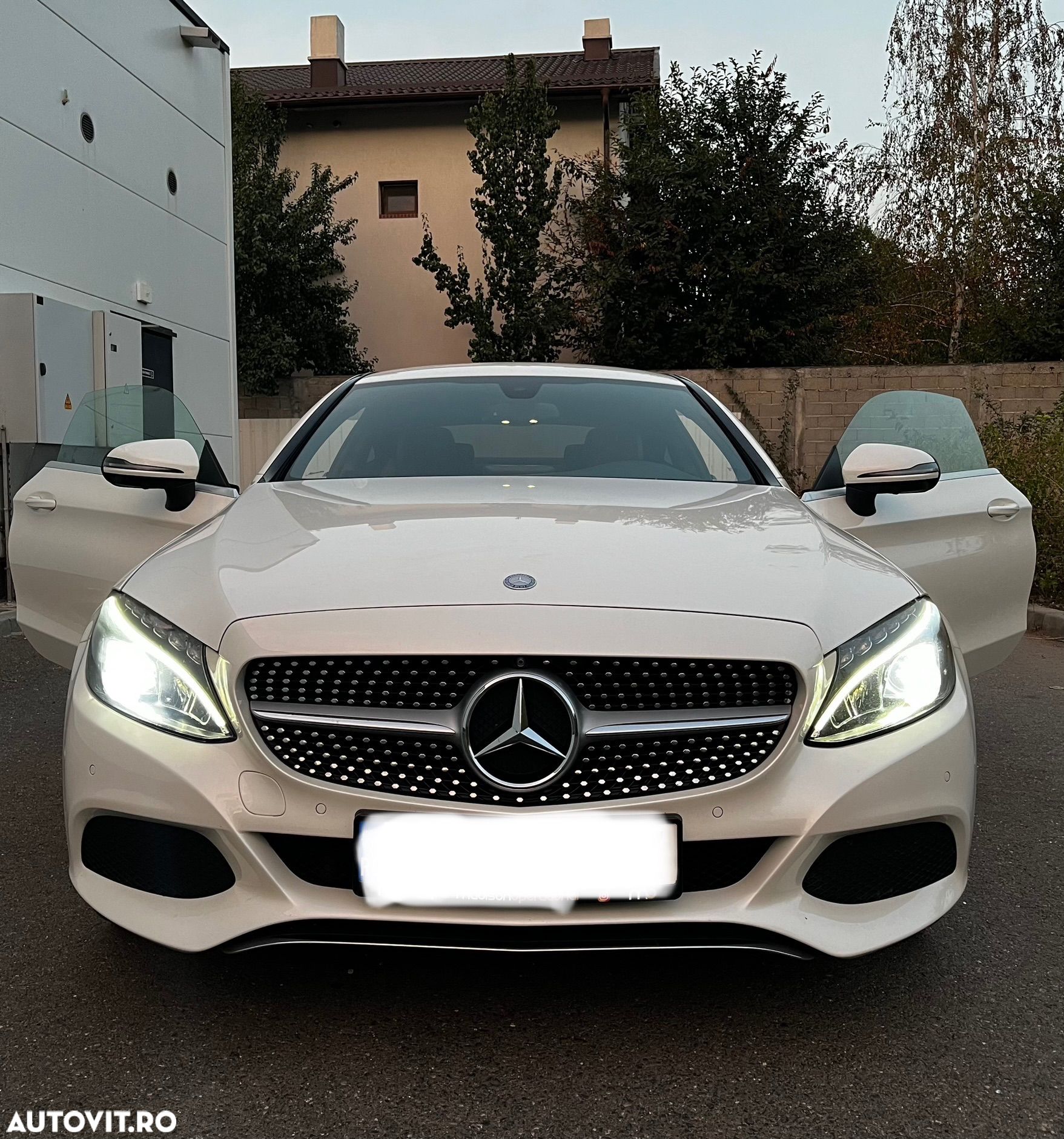 Mercedes-Benz C 200 Coupe 7G-TRONIC Edition 1 - 1