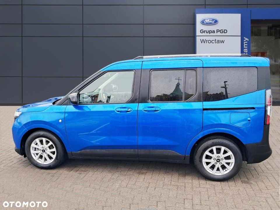 Ford Tourneo Courier - 2