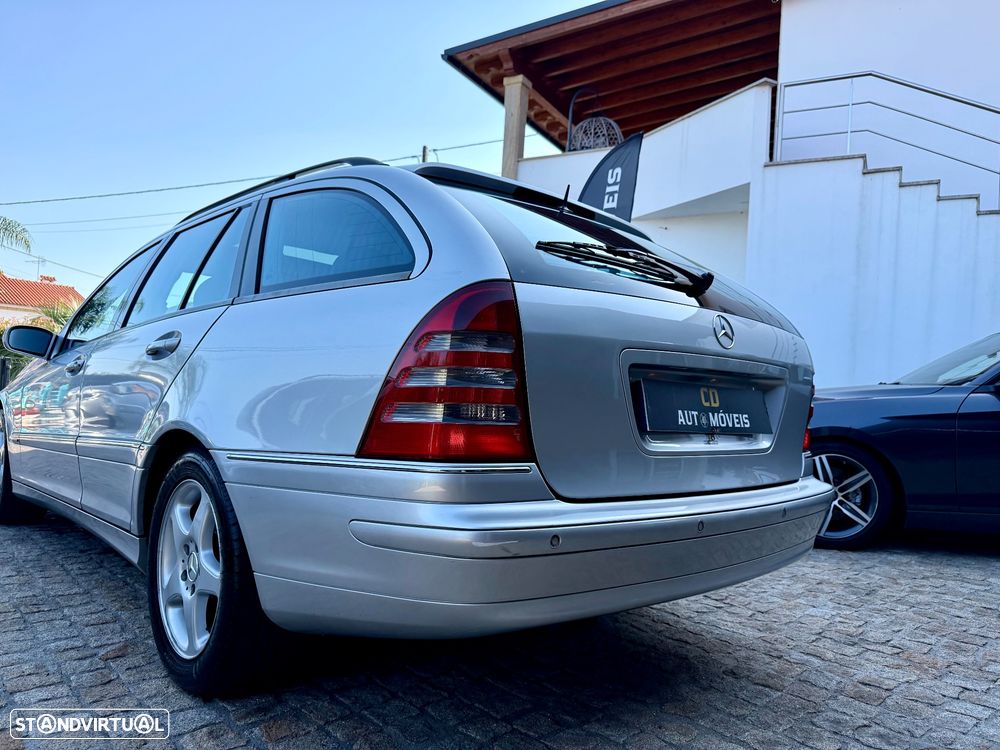 Mercedes-Benz C 220 T CDI Avantgarde - 26