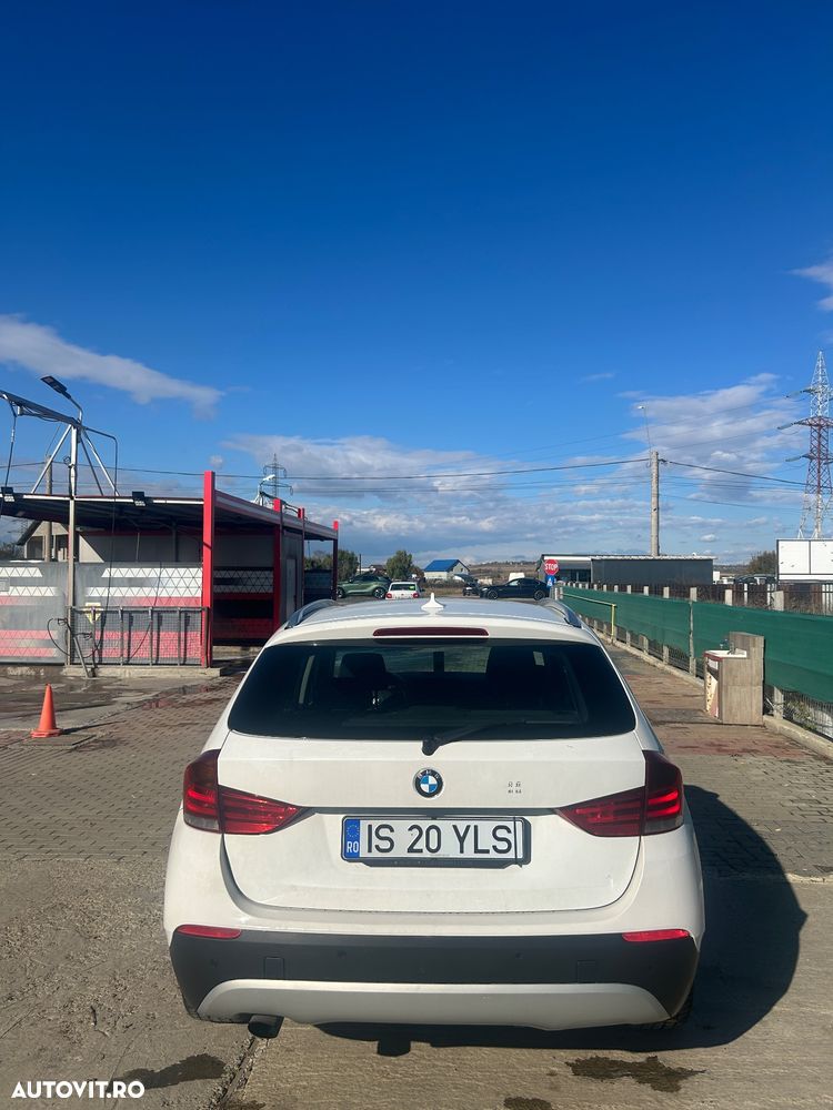 BMW X1 xDrive20d - 4