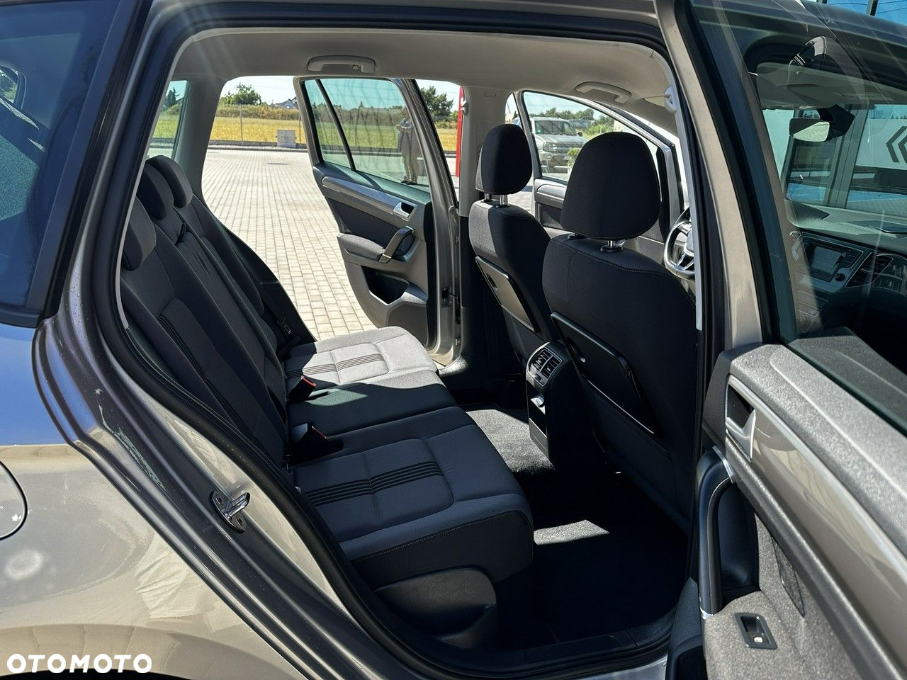 Volkswagen Golf Sportsvan 1.4 TSI BlueMotion Technology DSG Allstar - 14