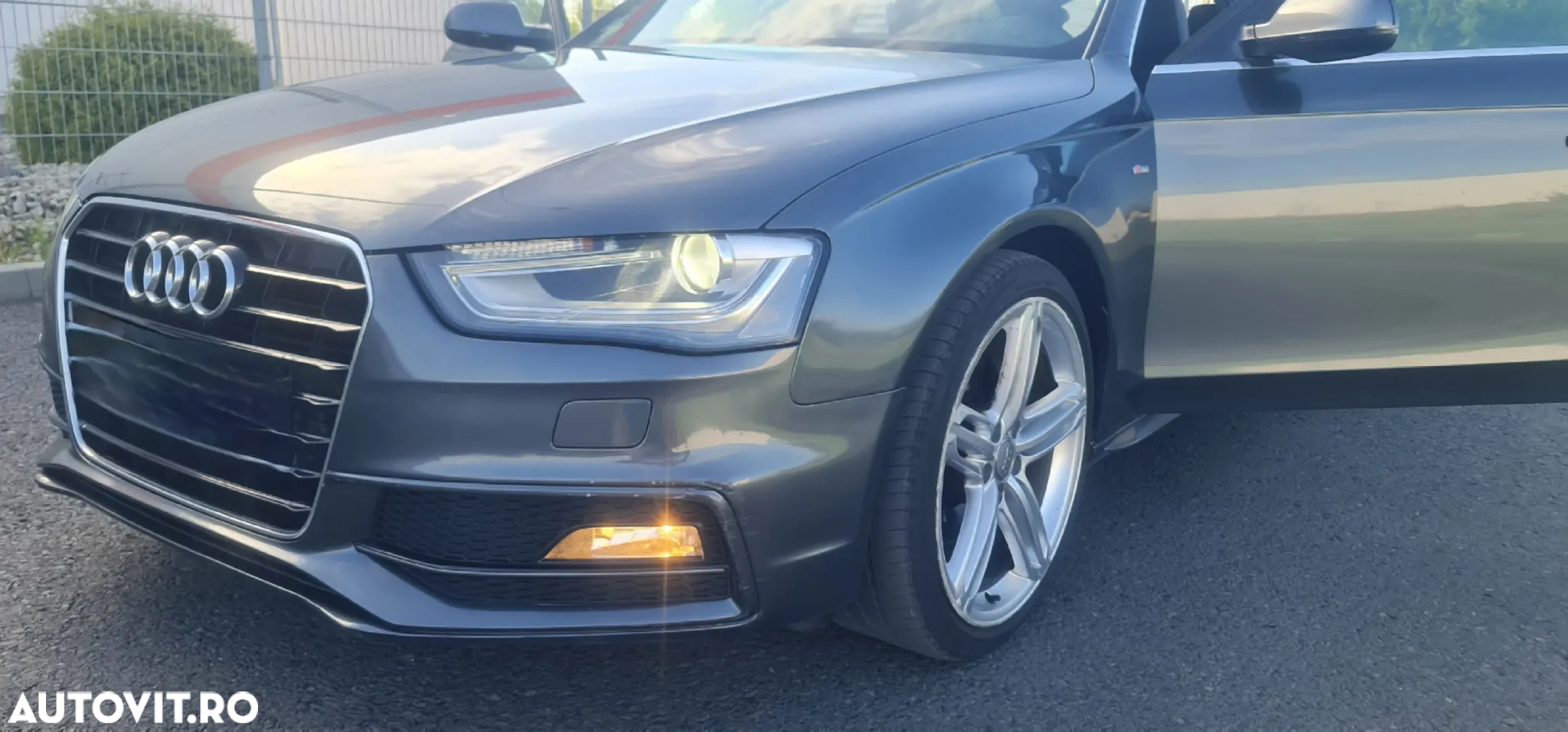 Audi A4 Avant 2.0 TDI DPF clean diesel multitronic S line Sportpaket - 25