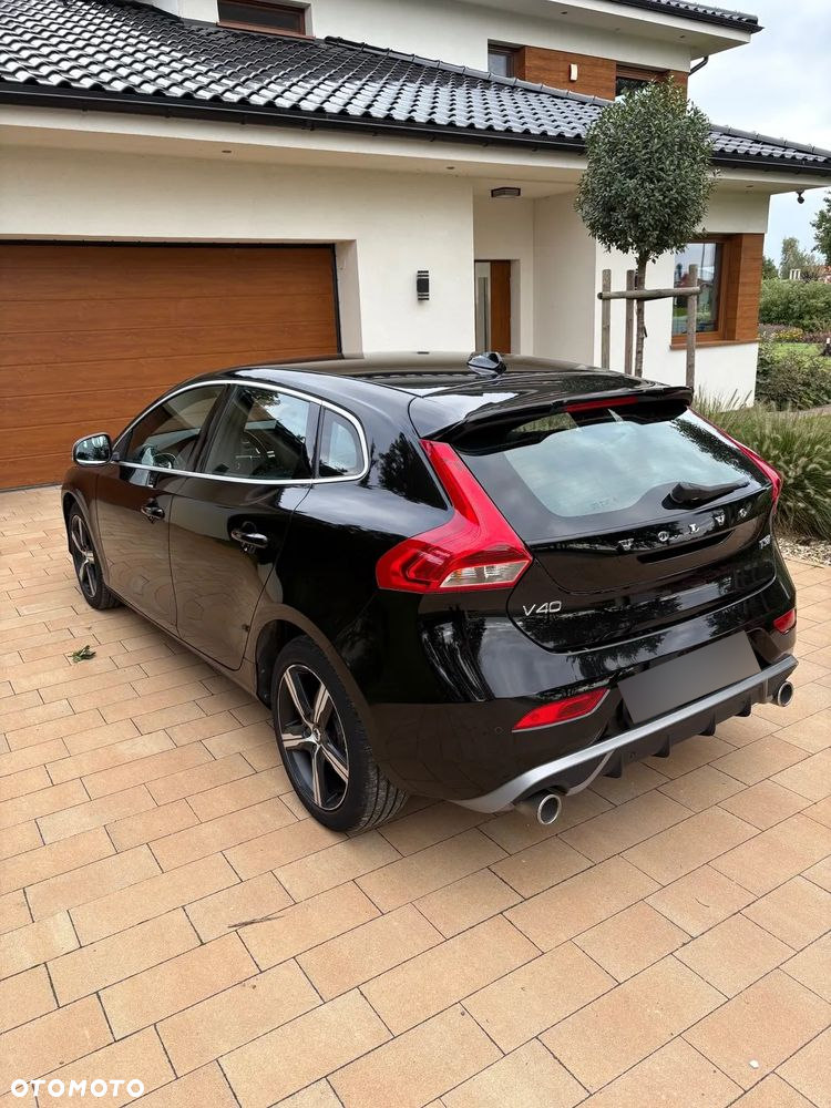 Volvo V40 T3 Drive-E R-Design Momentum - 2