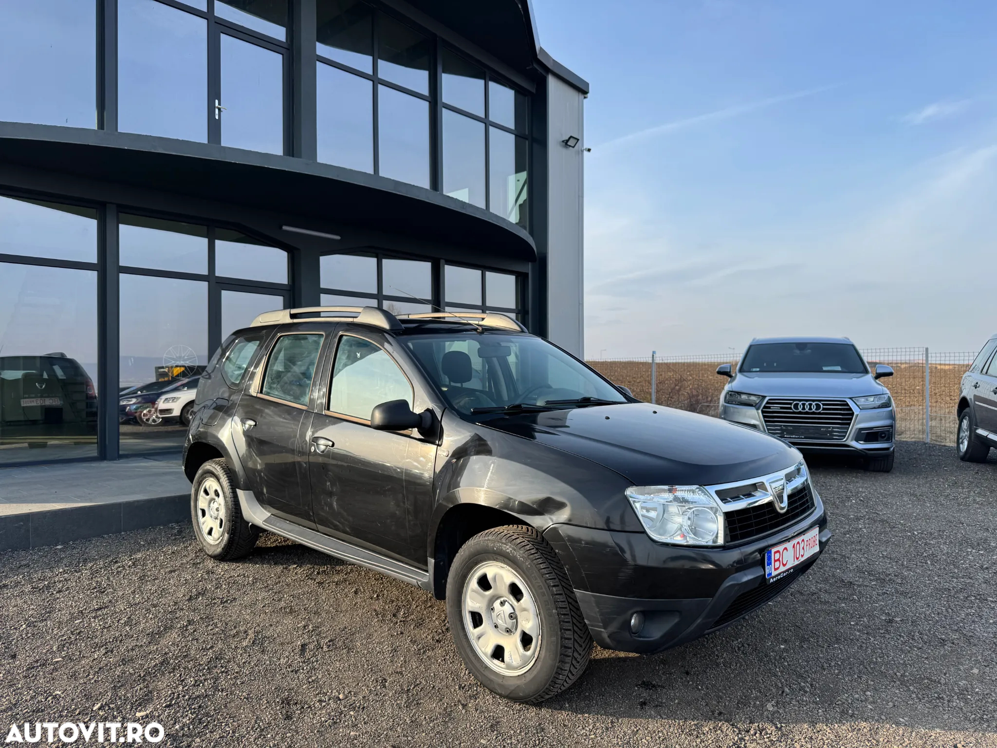 Dacia Duster 1.6 4x2 Laureate - 4