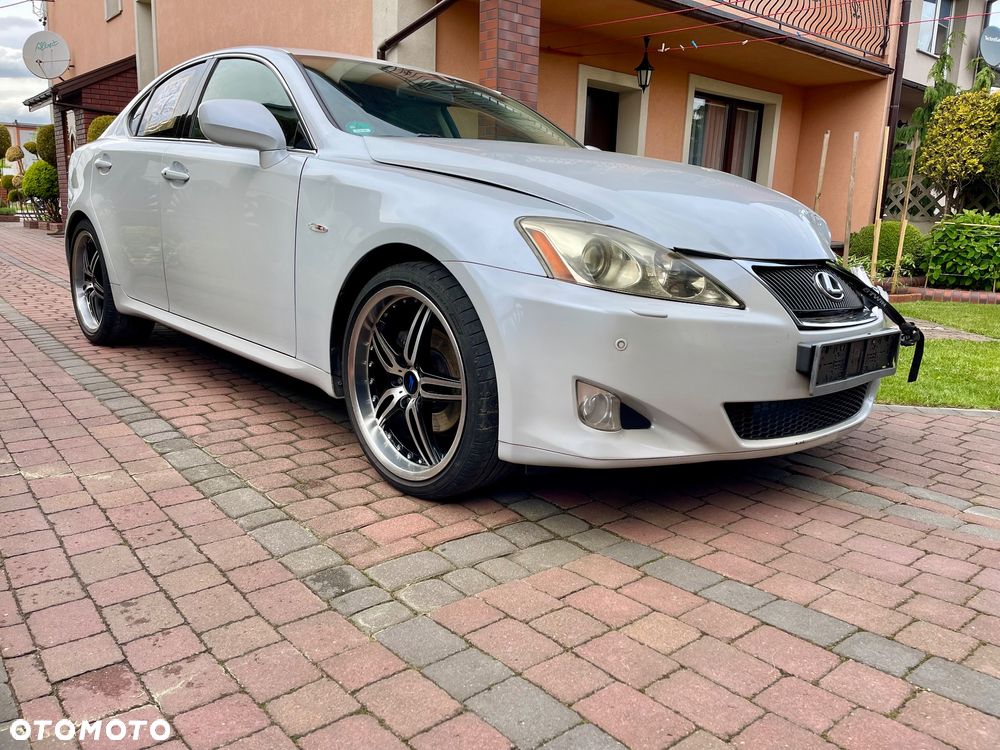 Lexus IS 250 Luxury Line - 2