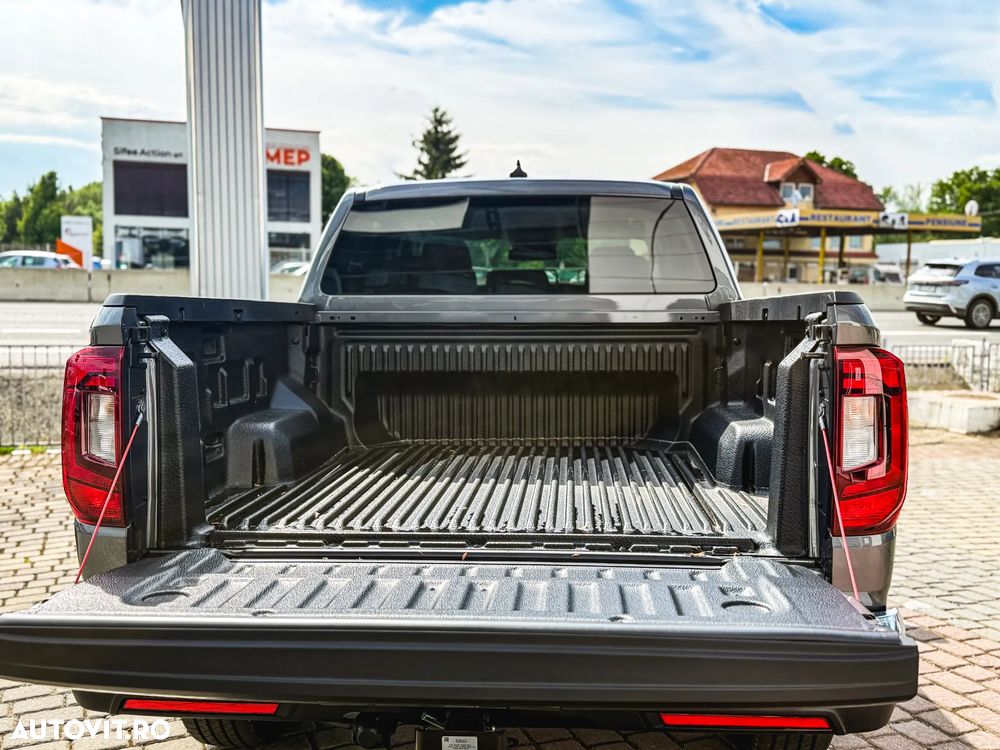 Volkswagen Amarok 3.0 TDI 241 CP 4M 10AT Style - 9