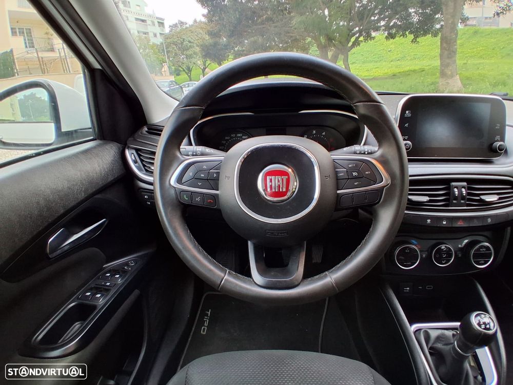 Fiat Tipo 1.3 M-Jet Lounge Tech - 13