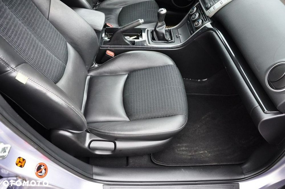 Mazda 6 2.2 CD Exclusive + - 29