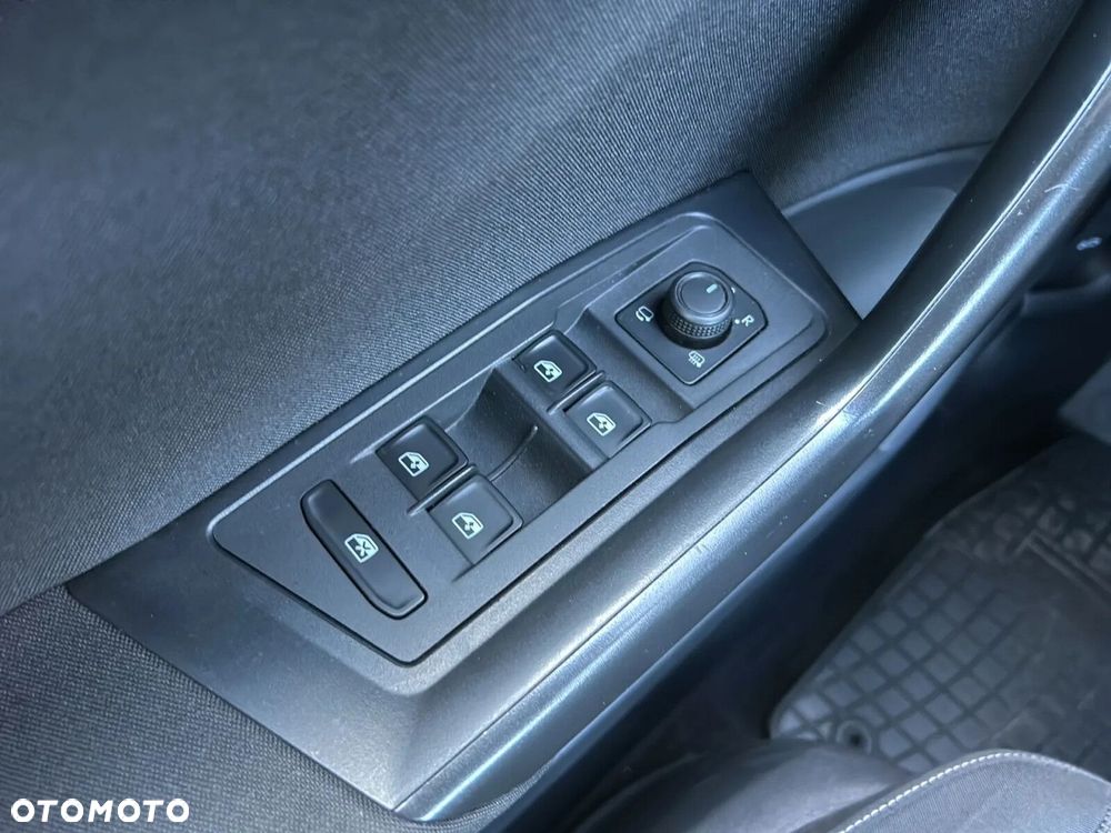 Volkswagen T-Roc 1.5 TSI Life Plus DSG - 20