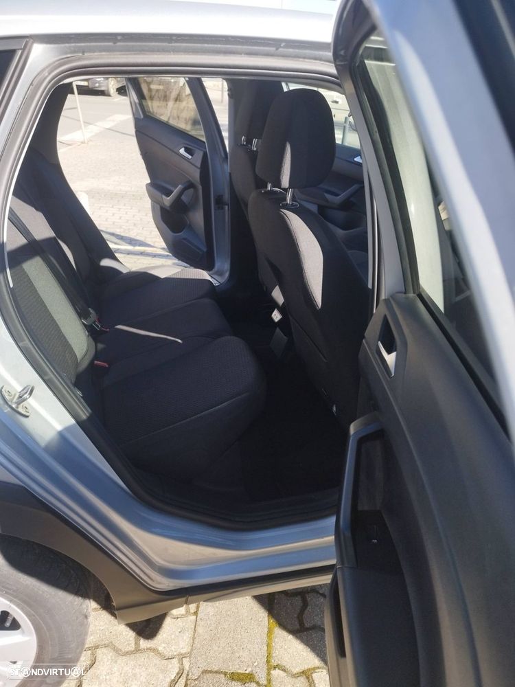 VW Taigo 1.0 TSI Urban - 14