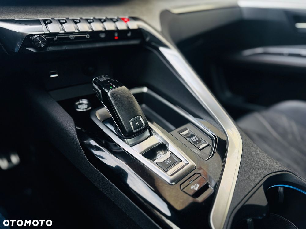 Peugeot 3008 BlueHDi 130 Stop & Start EAT8 GT - 27