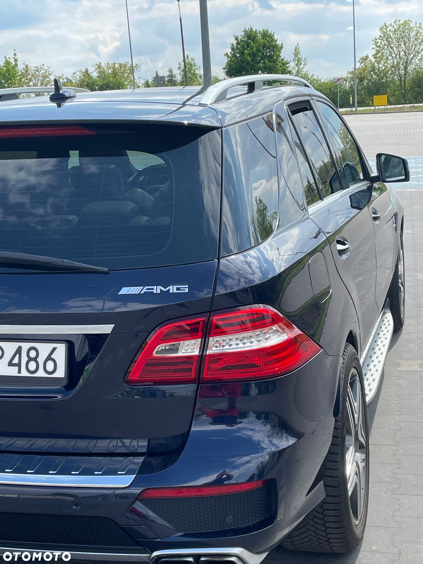 Mercedes-Benz ML 63 AMG 4-Matic - 3