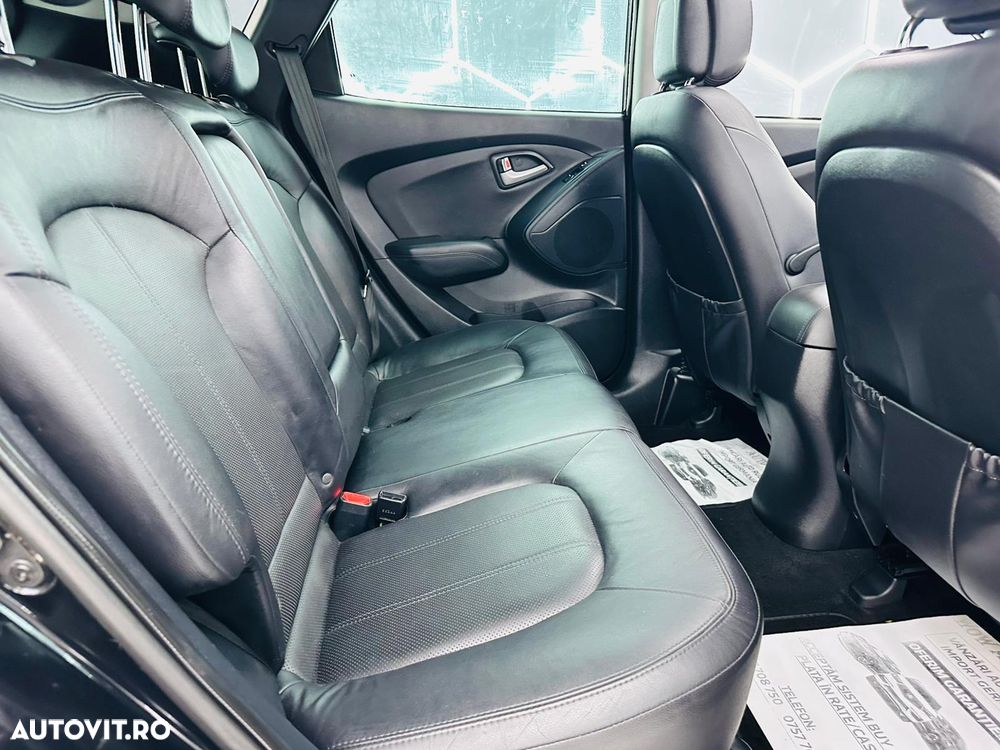 Hyundai ix35 1.7 CRDI 2WD blue Finale Silver - 8