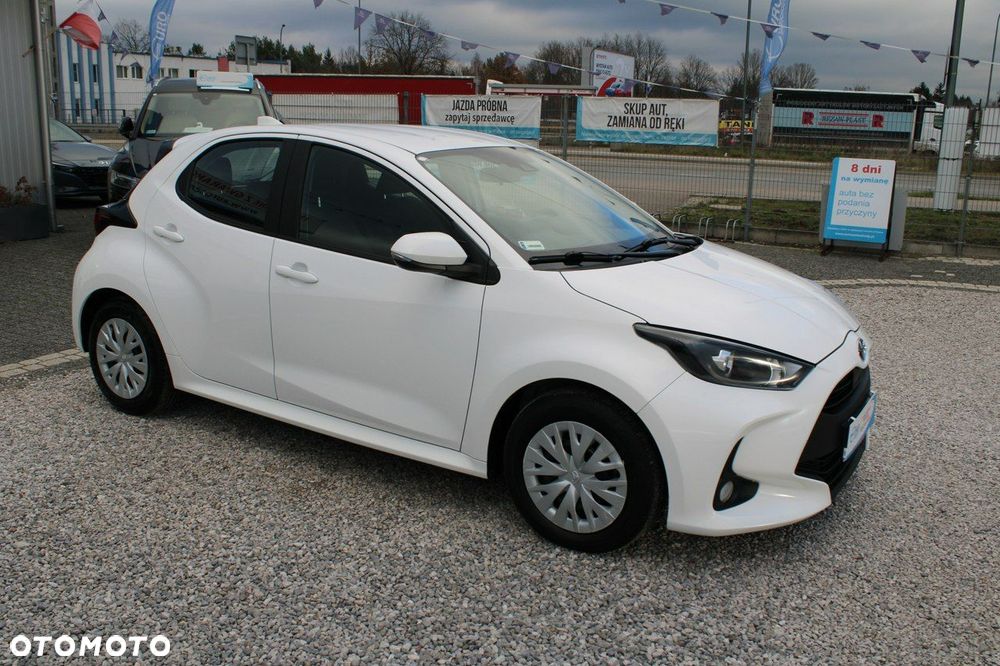 Toyota Yaris - 5