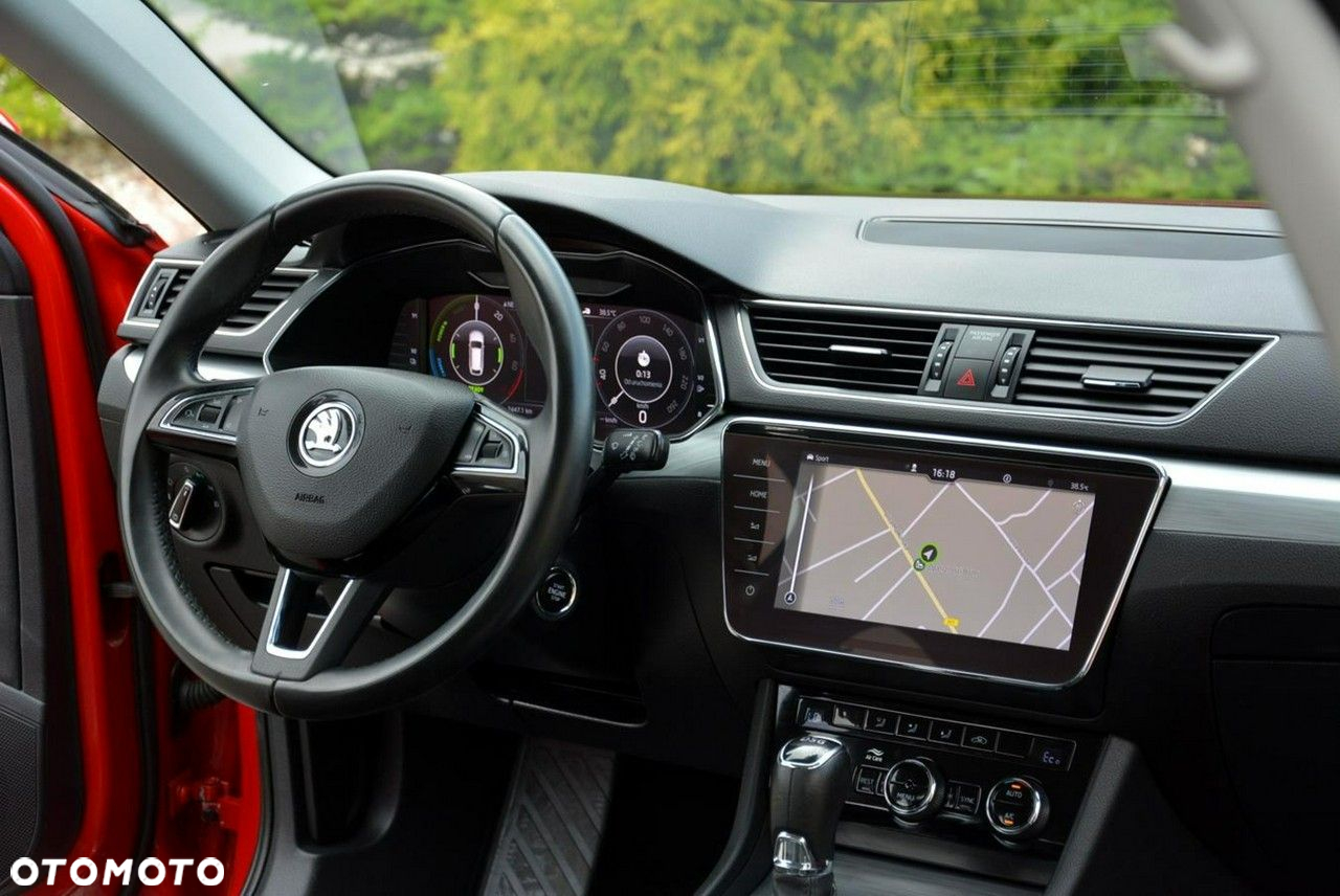 Skoda Superb Combi 1.4 TSI iV DSG Style - 24