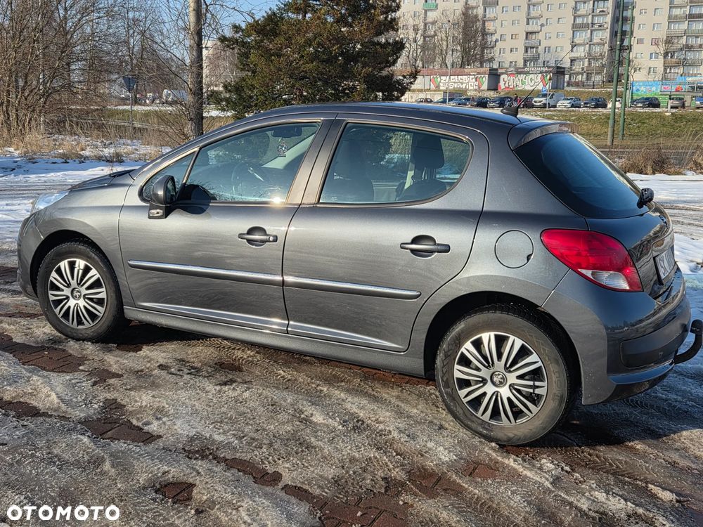 Peugeot 207 1.4 HDi Trendy - 3