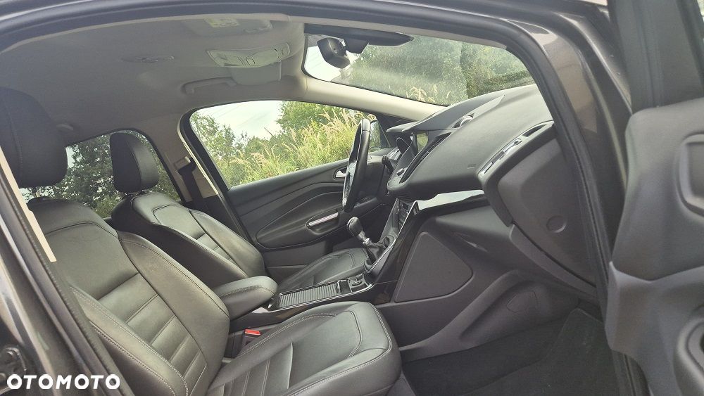 Ford Kuga 2.0 TDCi 4WD Titanium - 6