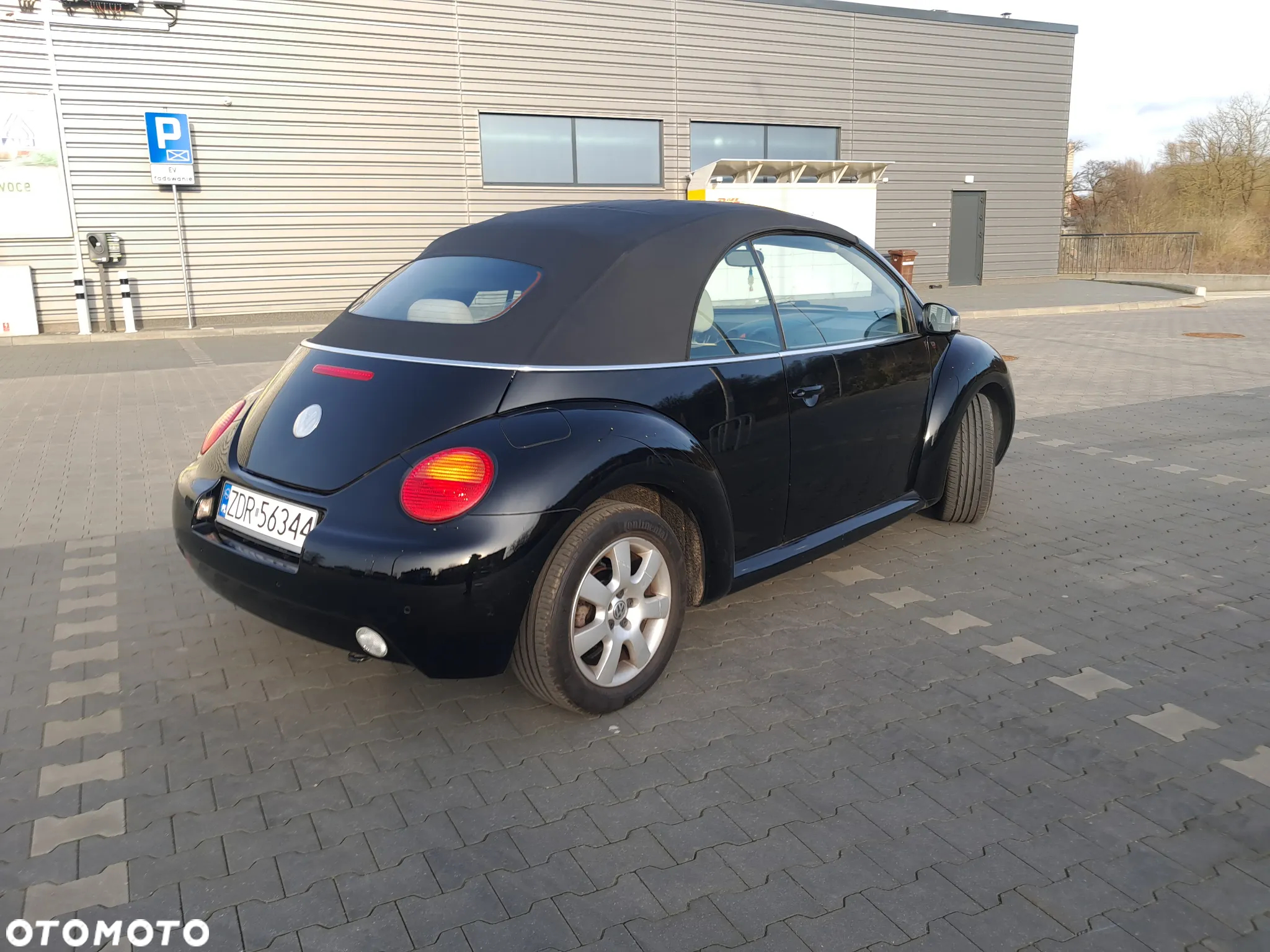 Volkswagen New Beetle Cabriolet 2.0 - 9