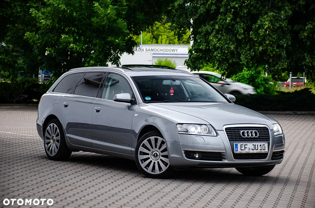 Audi A6 Avant 2.4 - 16