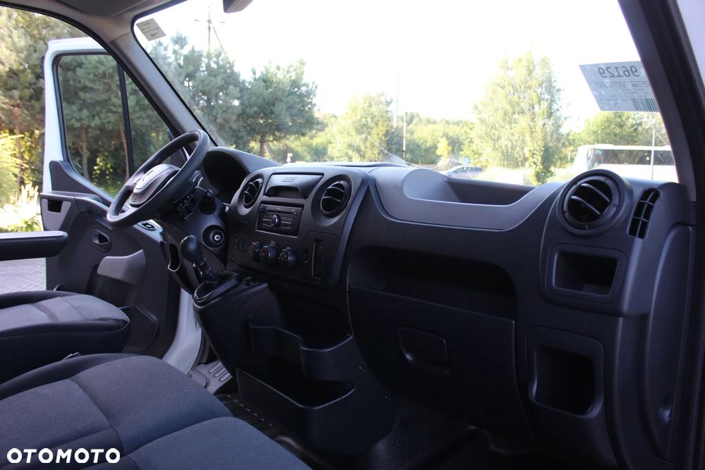 Renault Master - 22