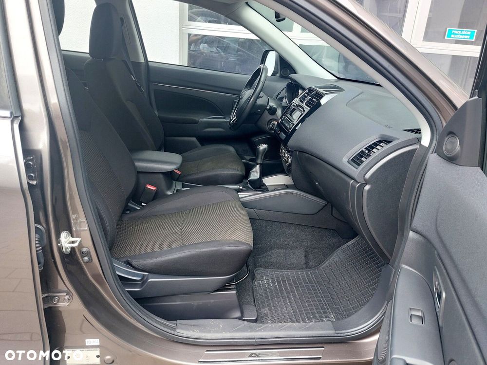 Mitsubishi ASX 1.6 Invite - 17