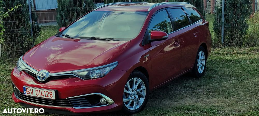 Toyota Auris 1.8 VVT-i Automatik Comfort - 1