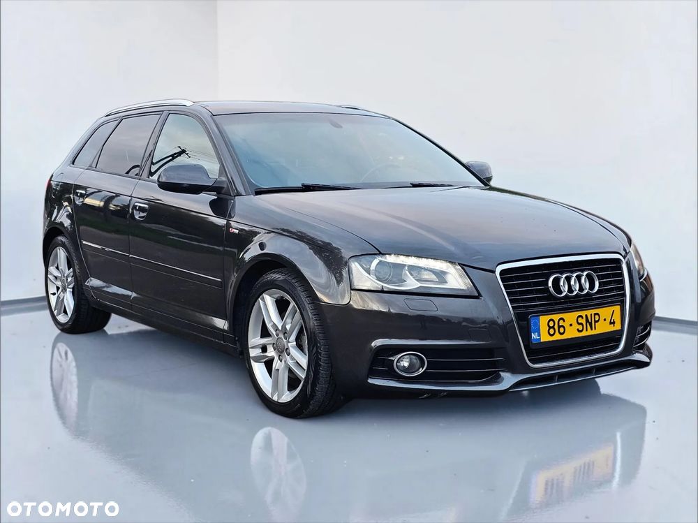 Audi A3 Sportback 1.4 TFSI S line Sportpaket (plus) - 3