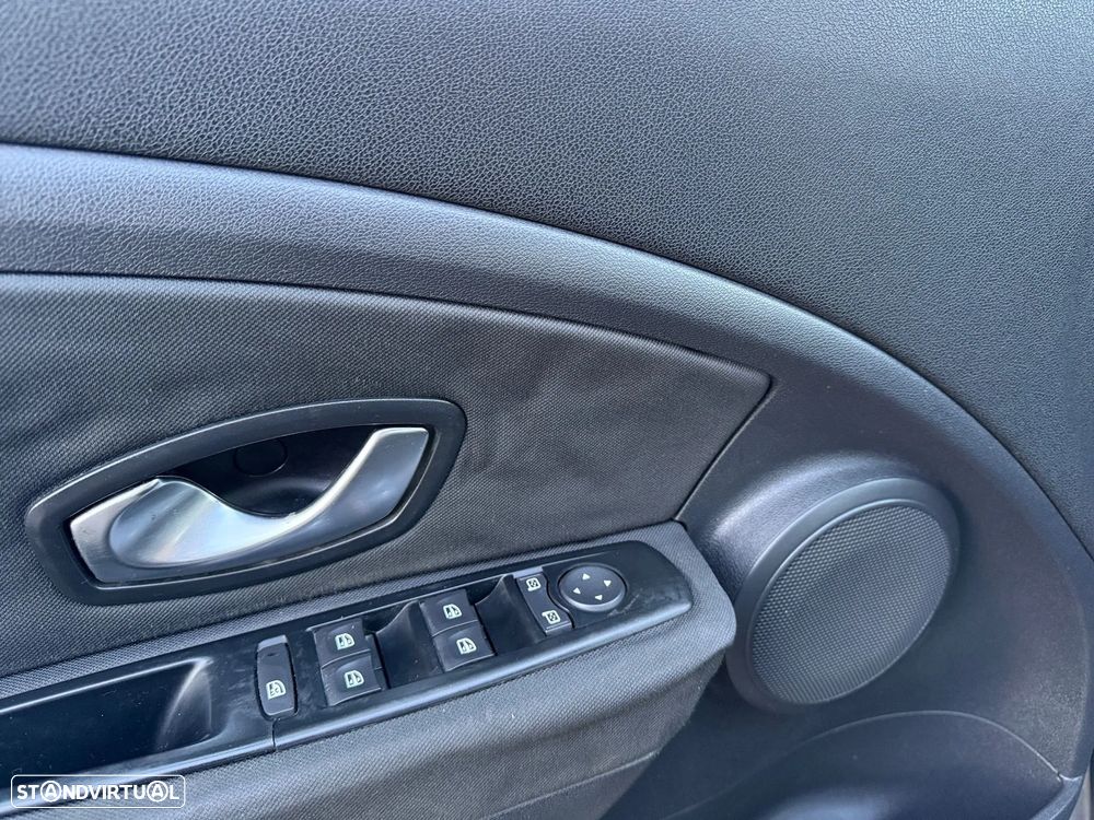 Renault Mégane Sport Tourer 1.5 dCi Luxe - 15