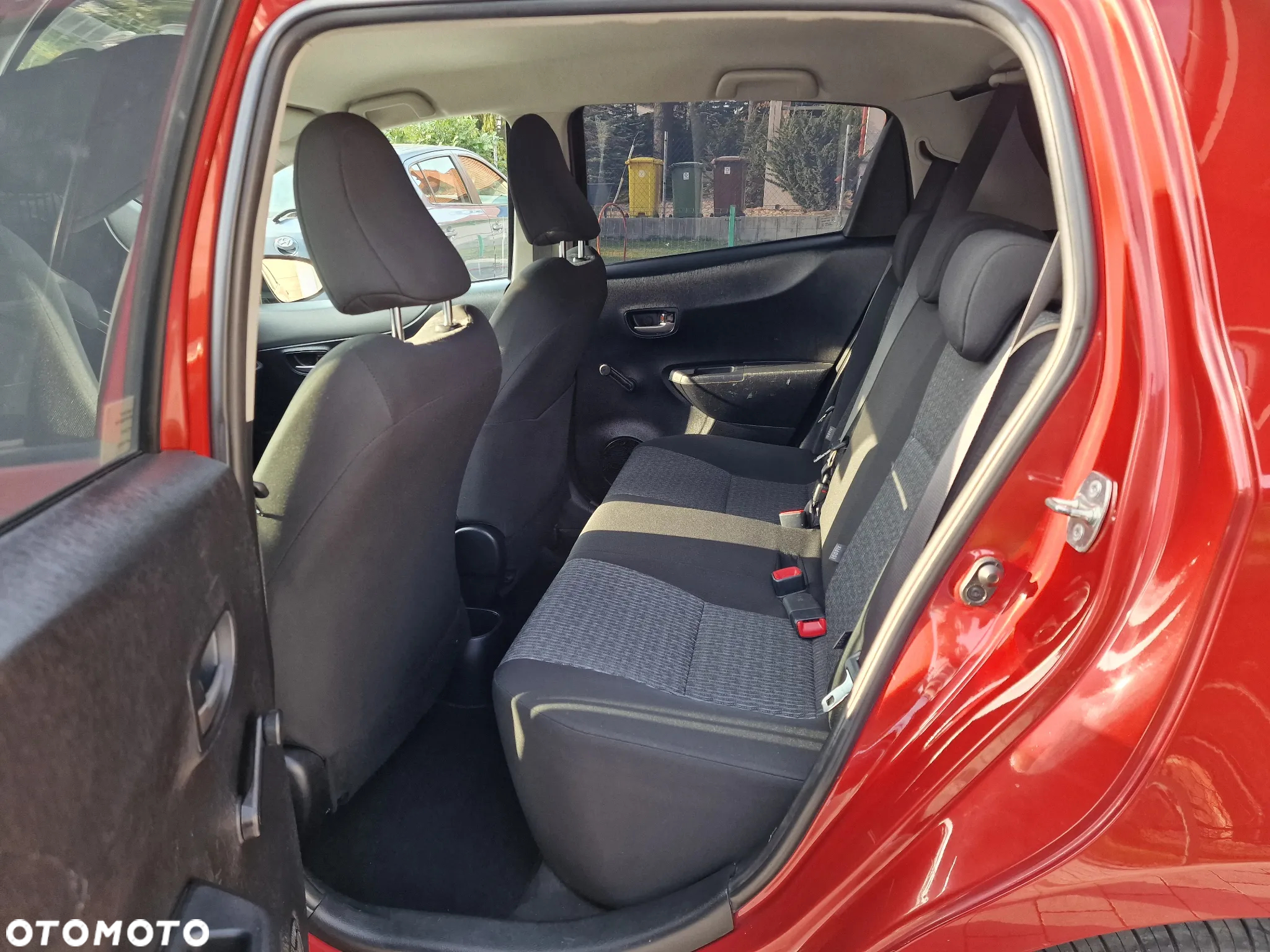 Toyota Yaris 1.4 D-4D Comfort - 25