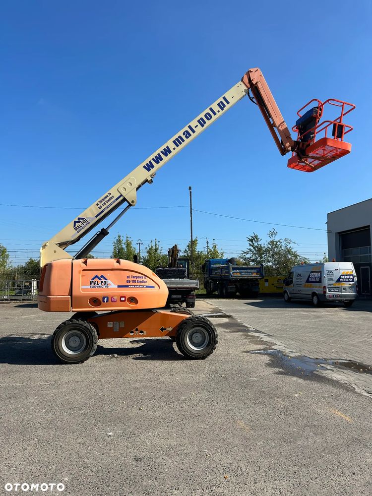 JLG 460SJ - 3