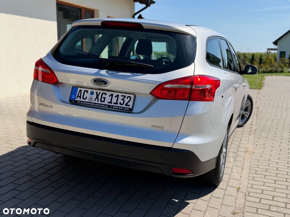 Ford Focus - 38