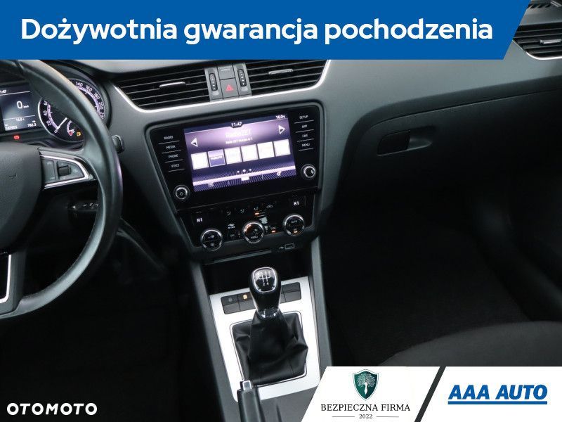 Skoda Octavia - 10