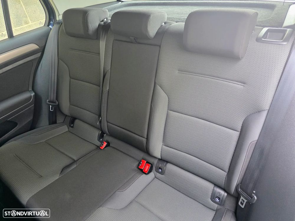 VW Golf 1.6 TDi GPS Edition - 43