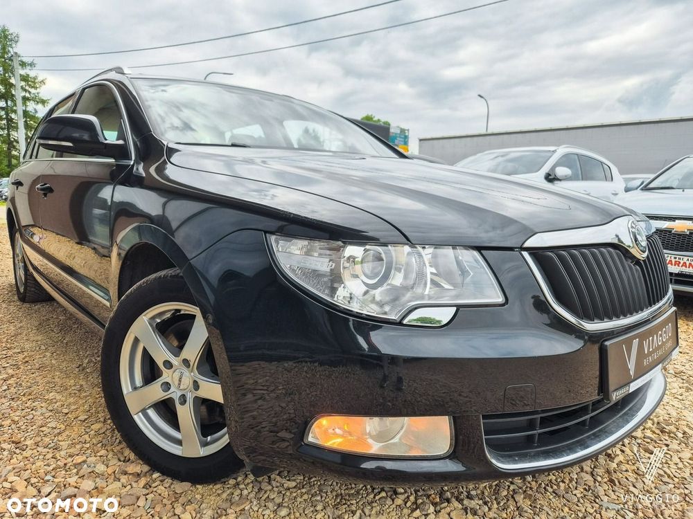 Skoda Superb 2.0 TDI Elegance DSG - 2