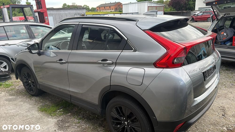 Mitsubishi Eclipse Cross 1.5 T GPF Intense Plus CVT - 27