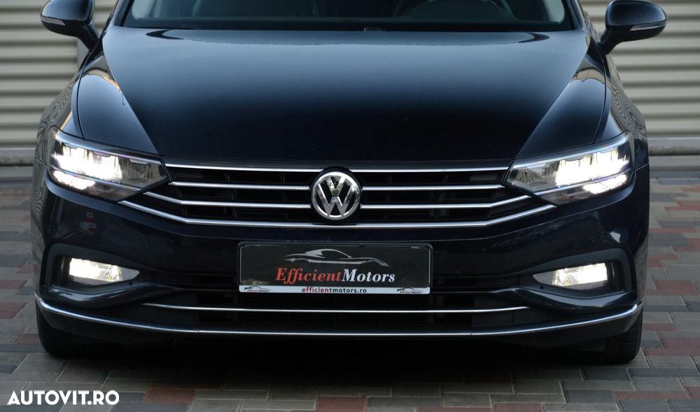 Volkswagen Passat 2.0 TDI DSG Highline - 37