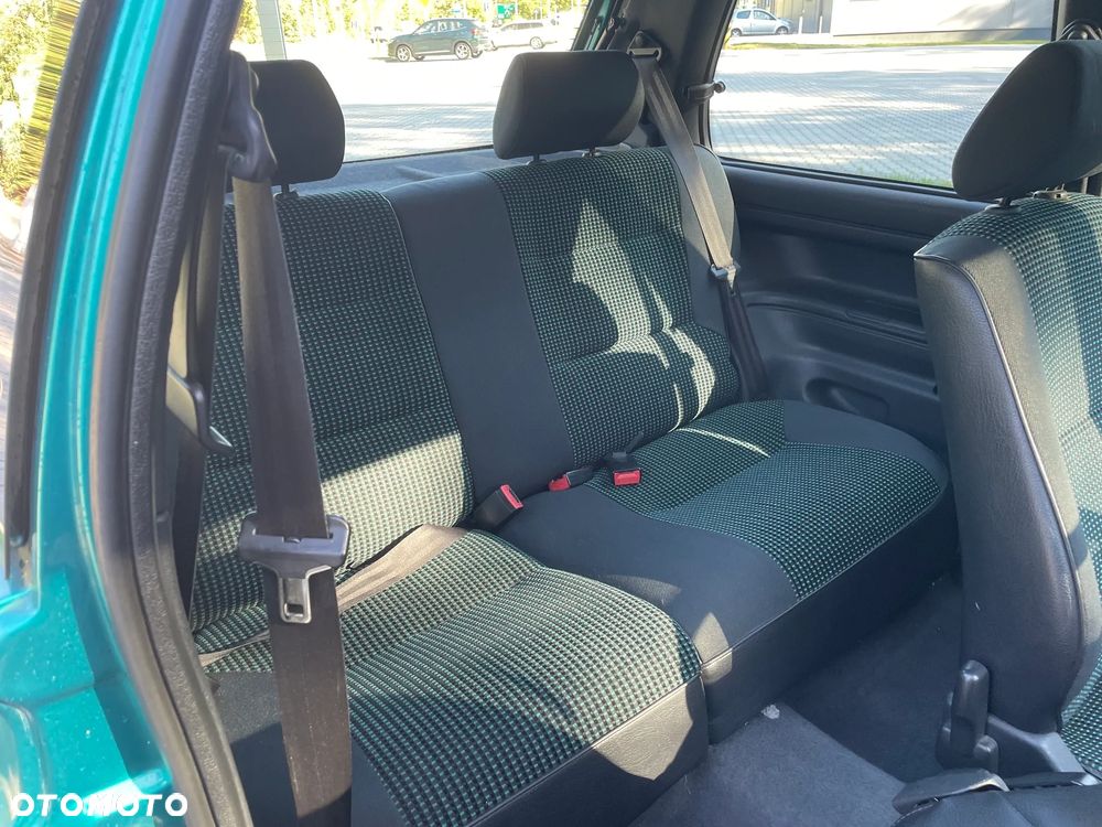 Peugeot 106 1.0 Classic - 8