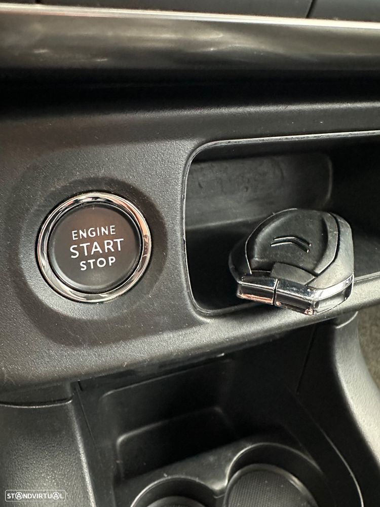 Citroën C3 Pure Tech 110 S&S ELLE ONLINE EDITION - 16