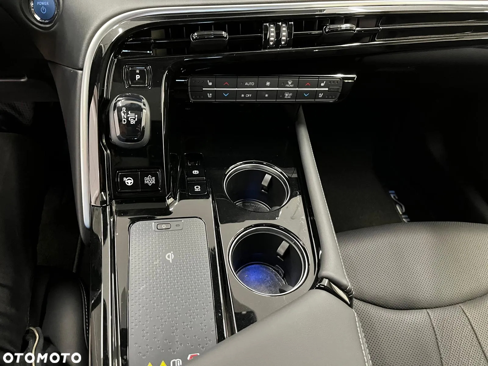 Toyota Mirai Standard - 13