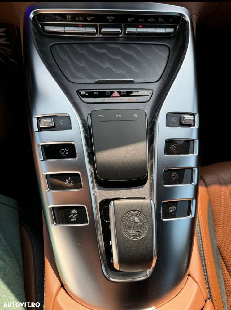 Mercedes-Benz AMG GT 4-door Coupe - 8