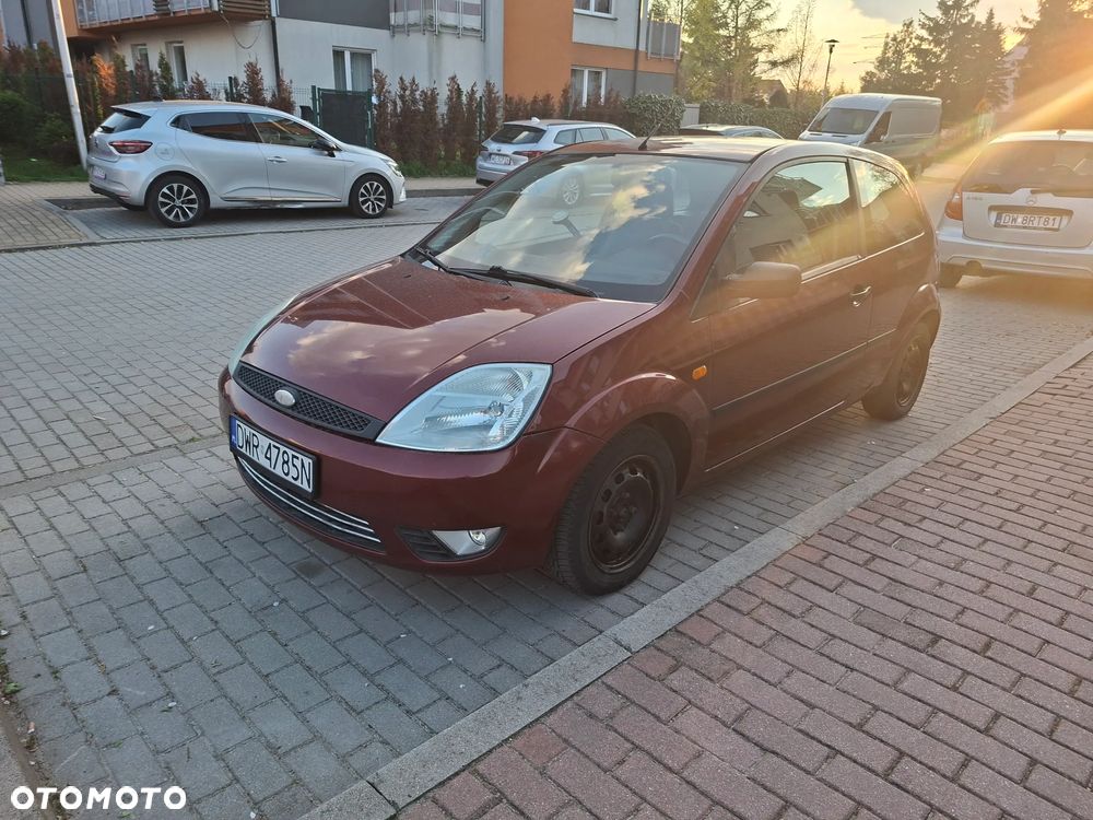 Ford Fiesta - 2
