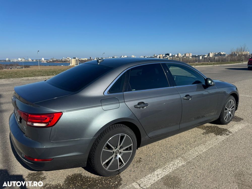 Audi A4 2.0 TDI S tronic quattro - 2