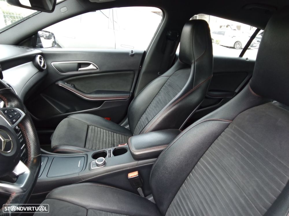 Mercedes-Benz CLA 220 Shooting Brake (CDI) d 4Matic 7G-DCT AMG Line - 24