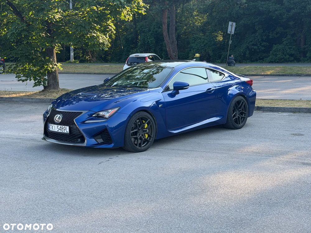 Lexus RC F Carbon - 13