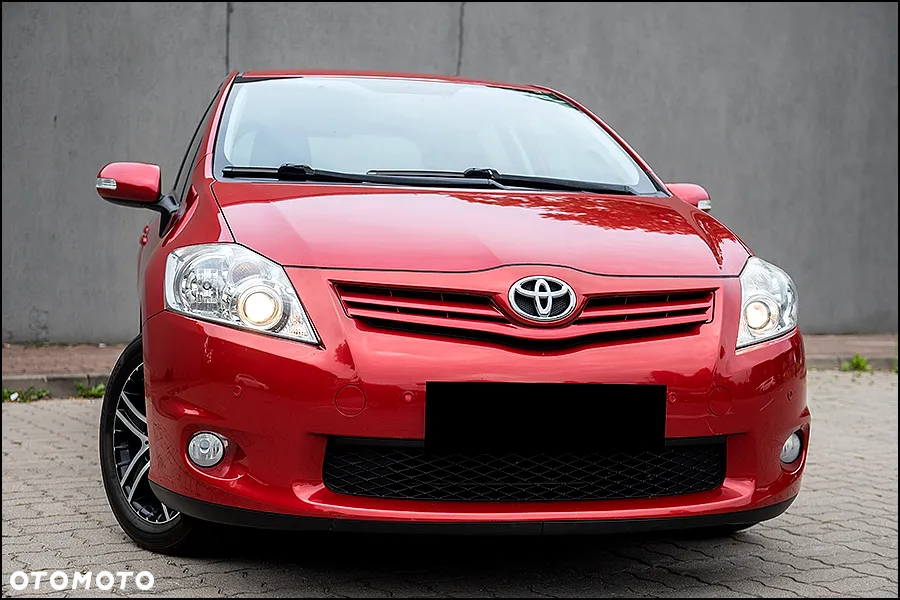 Toyota Auris - 11
